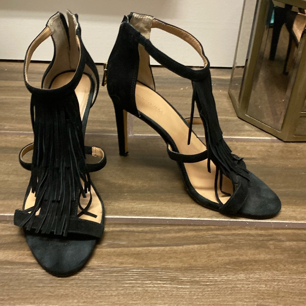 Ann Taylor sued fringe sandal